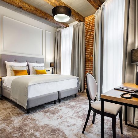 Hotel Wawel Queen คราคูฟ ภายนอก รูปภาพ