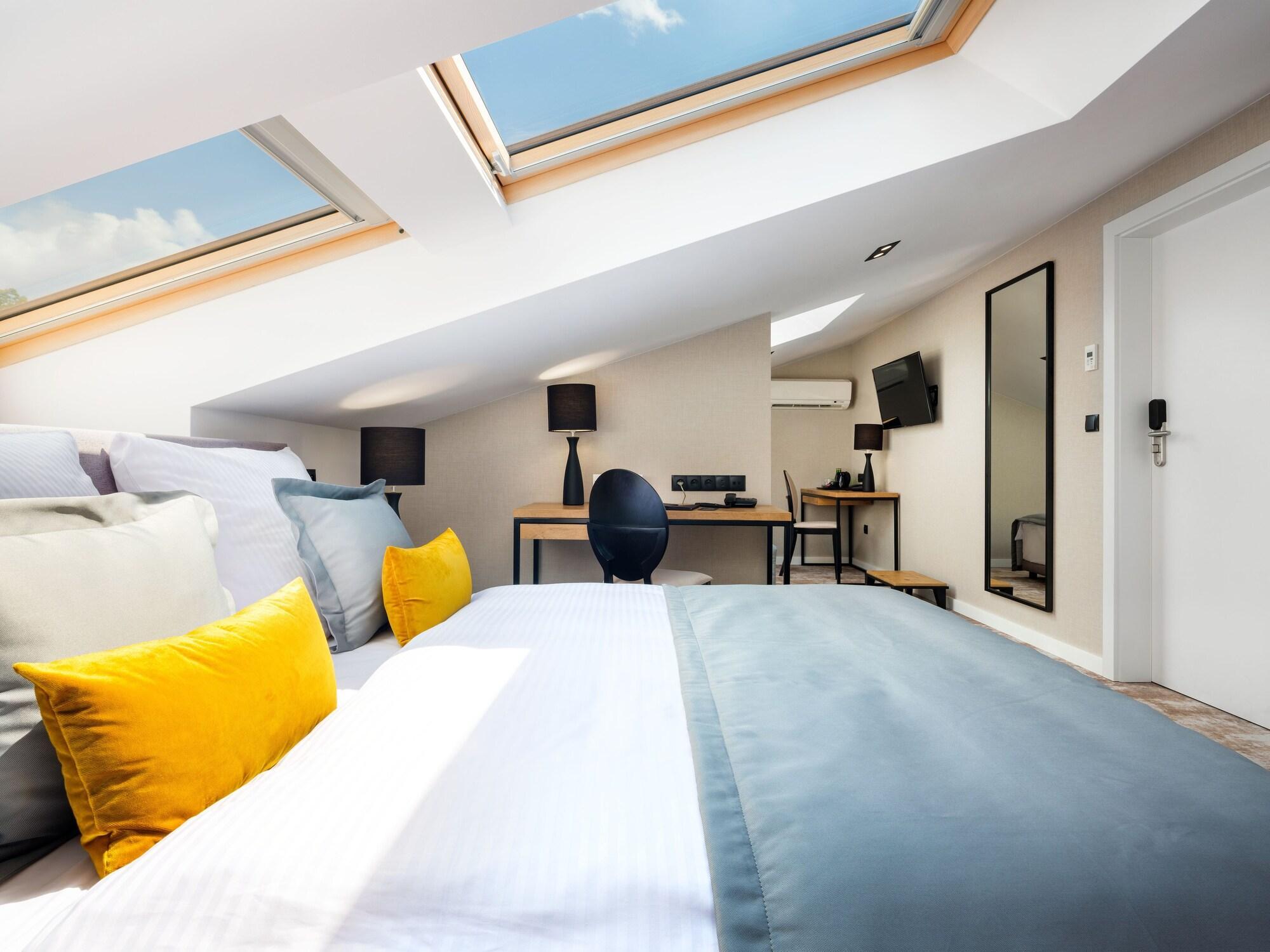 Hotel Wawel Queen คราคูฟ ภายนอก รูปภาพ