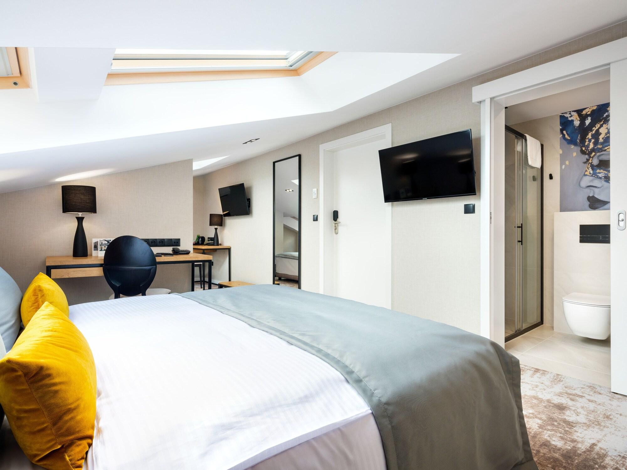Hotel Wawel Queen คราคูฟ ภายนอก รูปภาพ