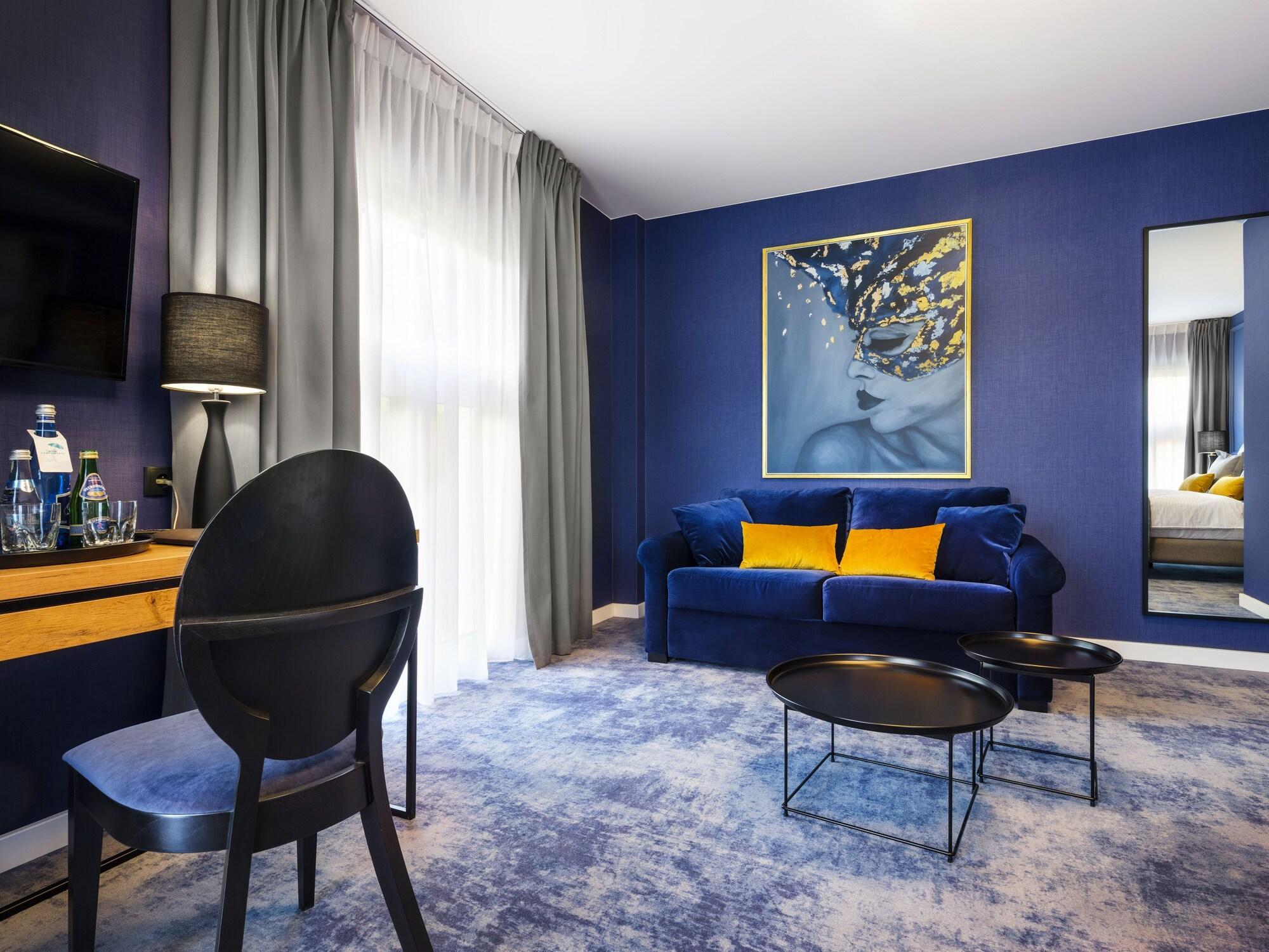 Hotel Wawel Queen คราคูฟ ภายนอก รูปภาพ