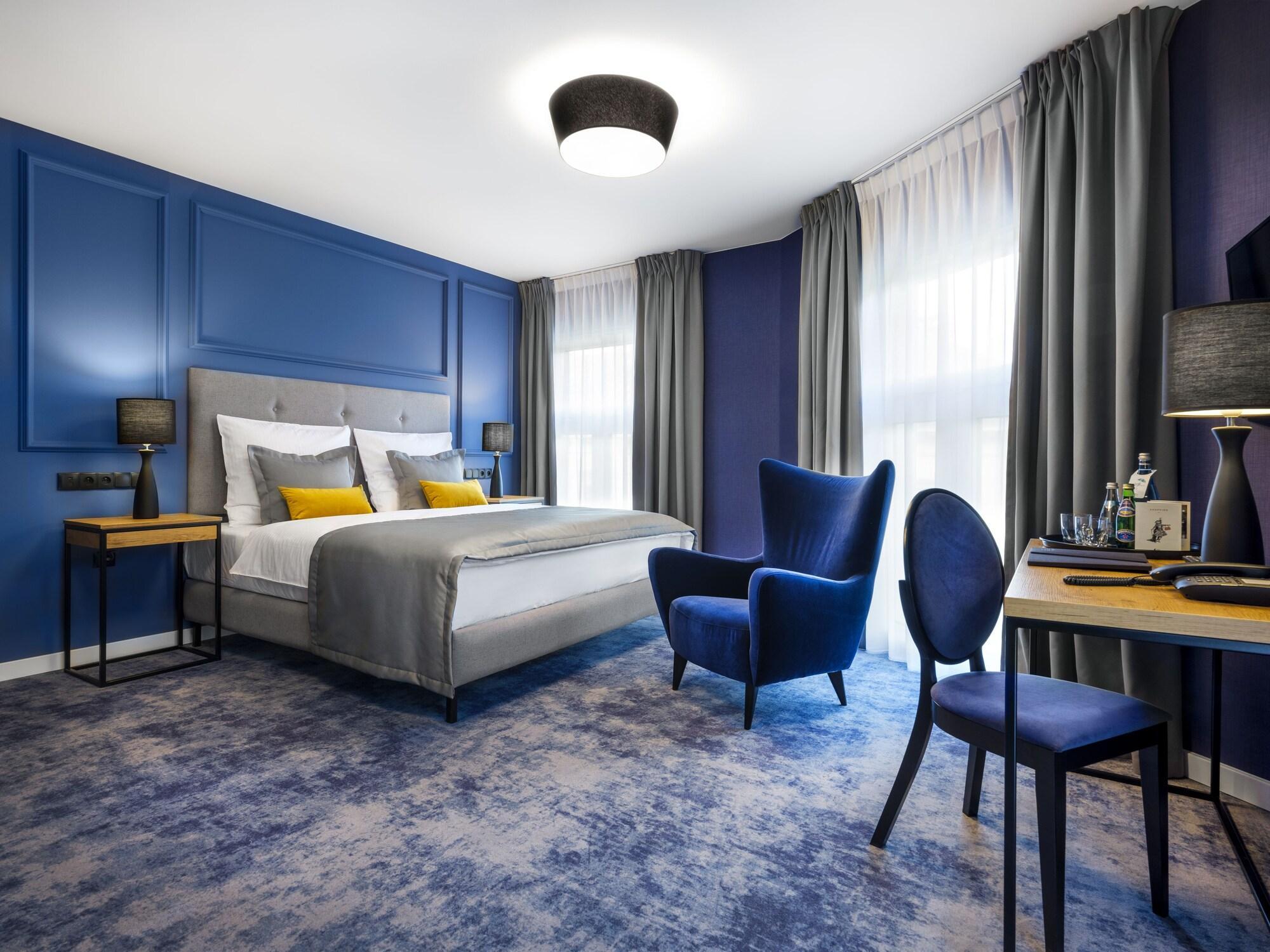 Hotel Wawel Queen คราคูฟ ภายนอก รูปภาพ